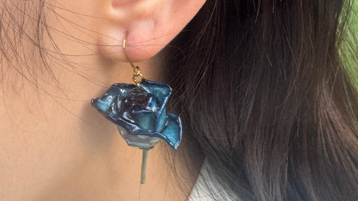 Japanese cobalt rose earring