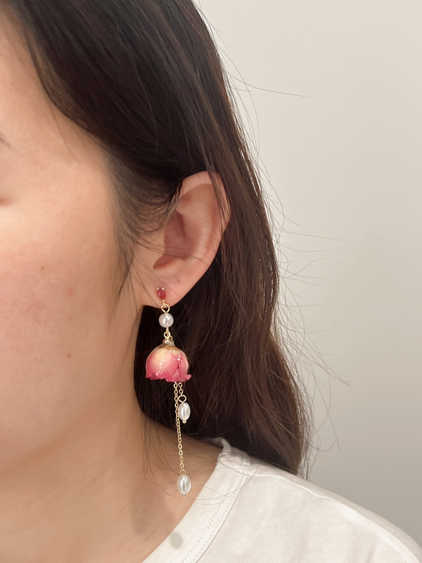 Handmade pink rose pearl dangling earring