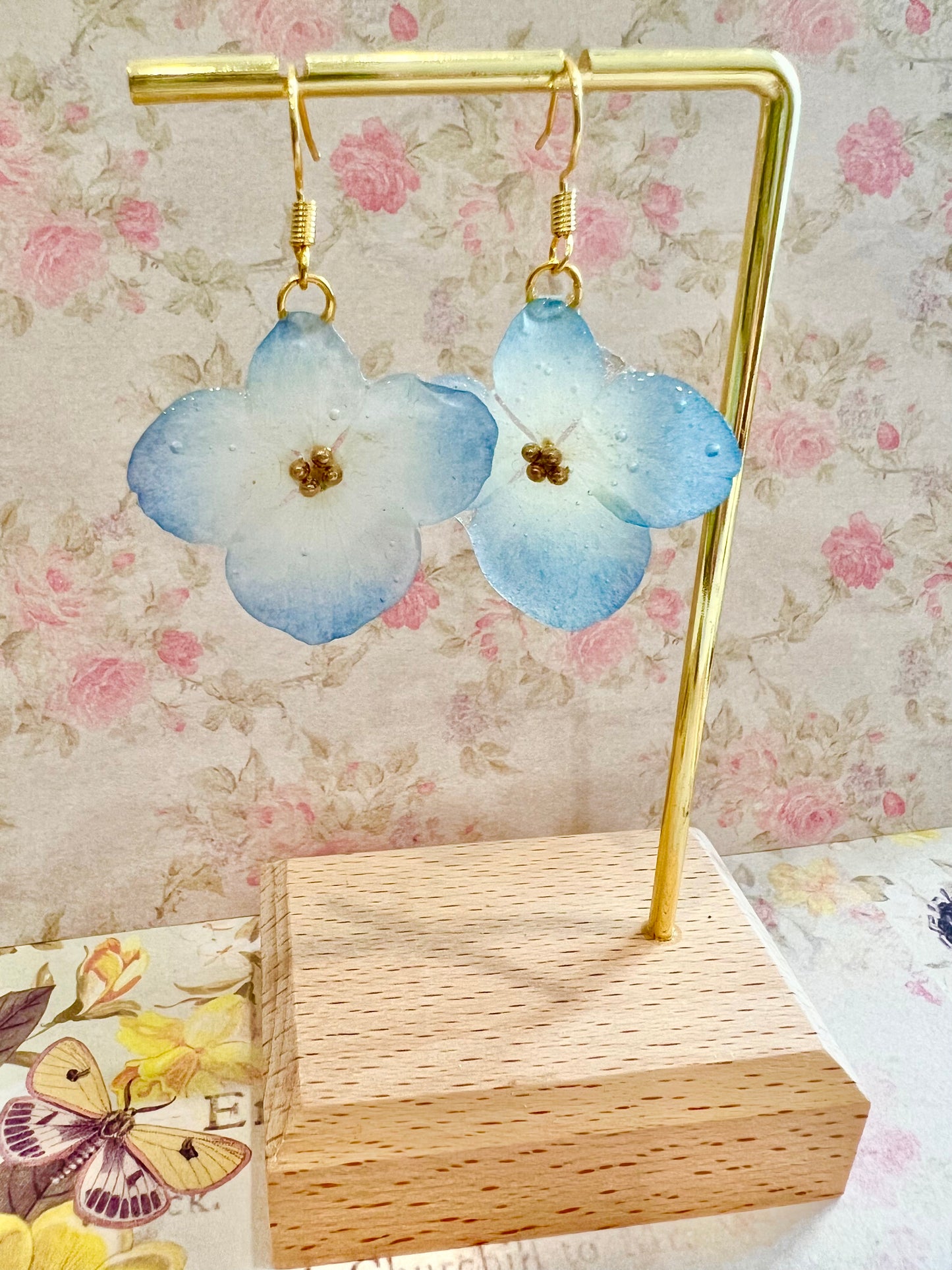 Handmade baby blue hydrangea dangling earring