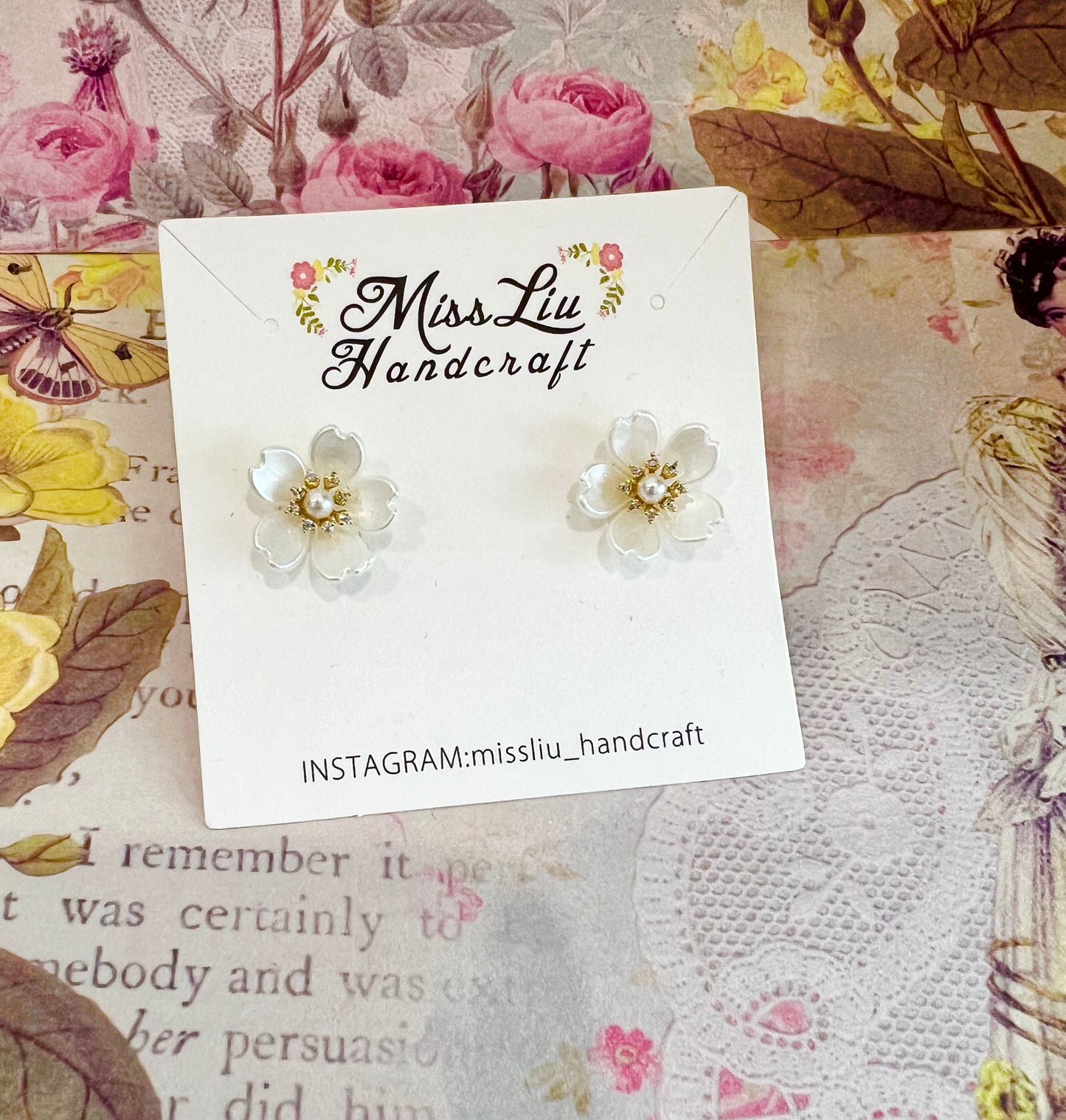 White Flower earring
