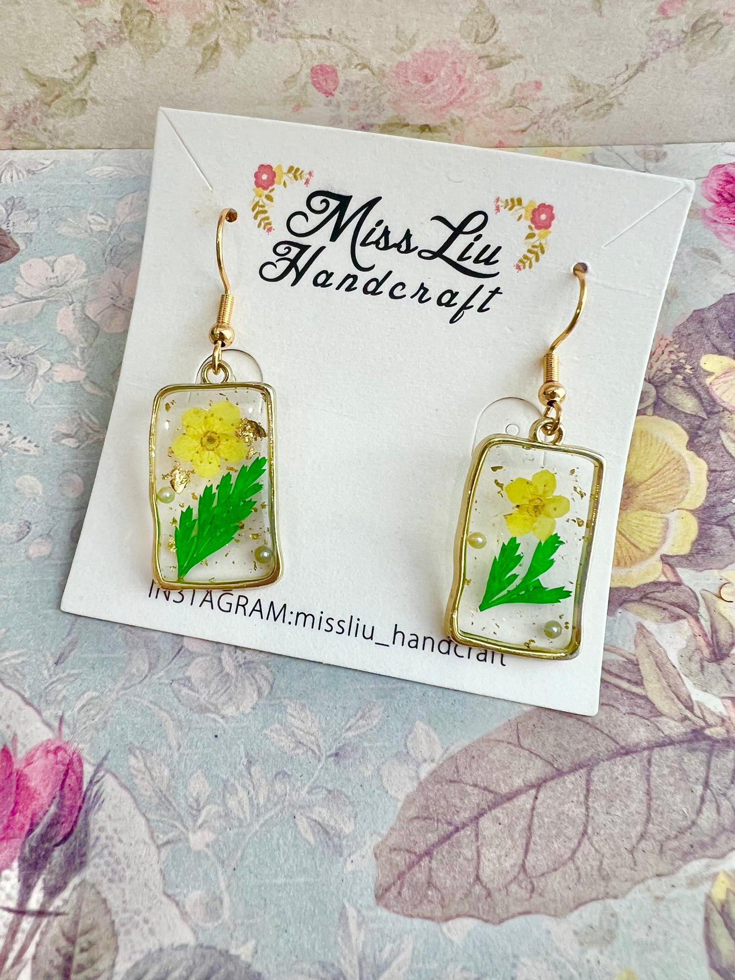 Handmade real flower earring