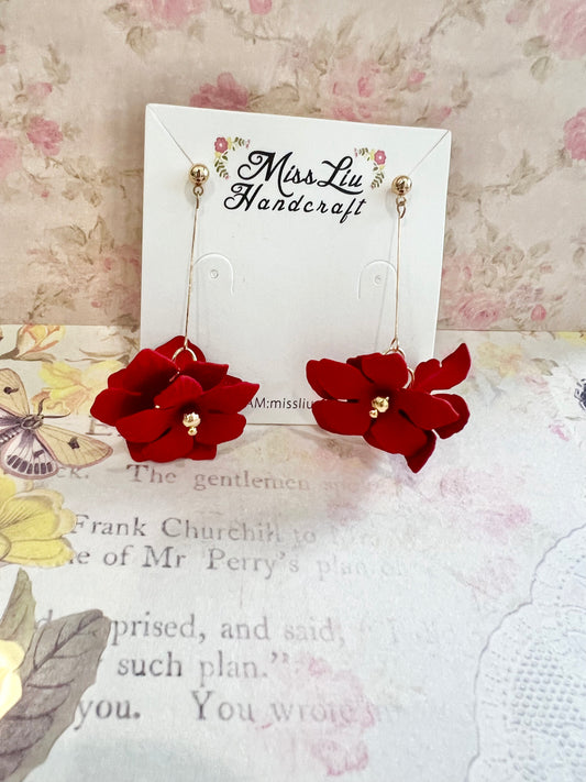 Red flower dangling earring