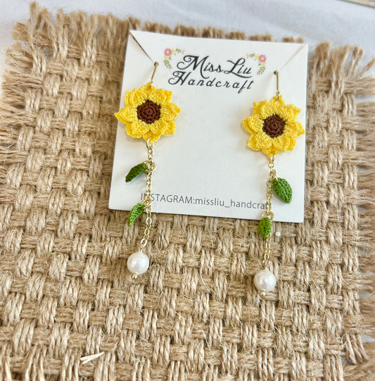 Handmade crochet sunflower earring