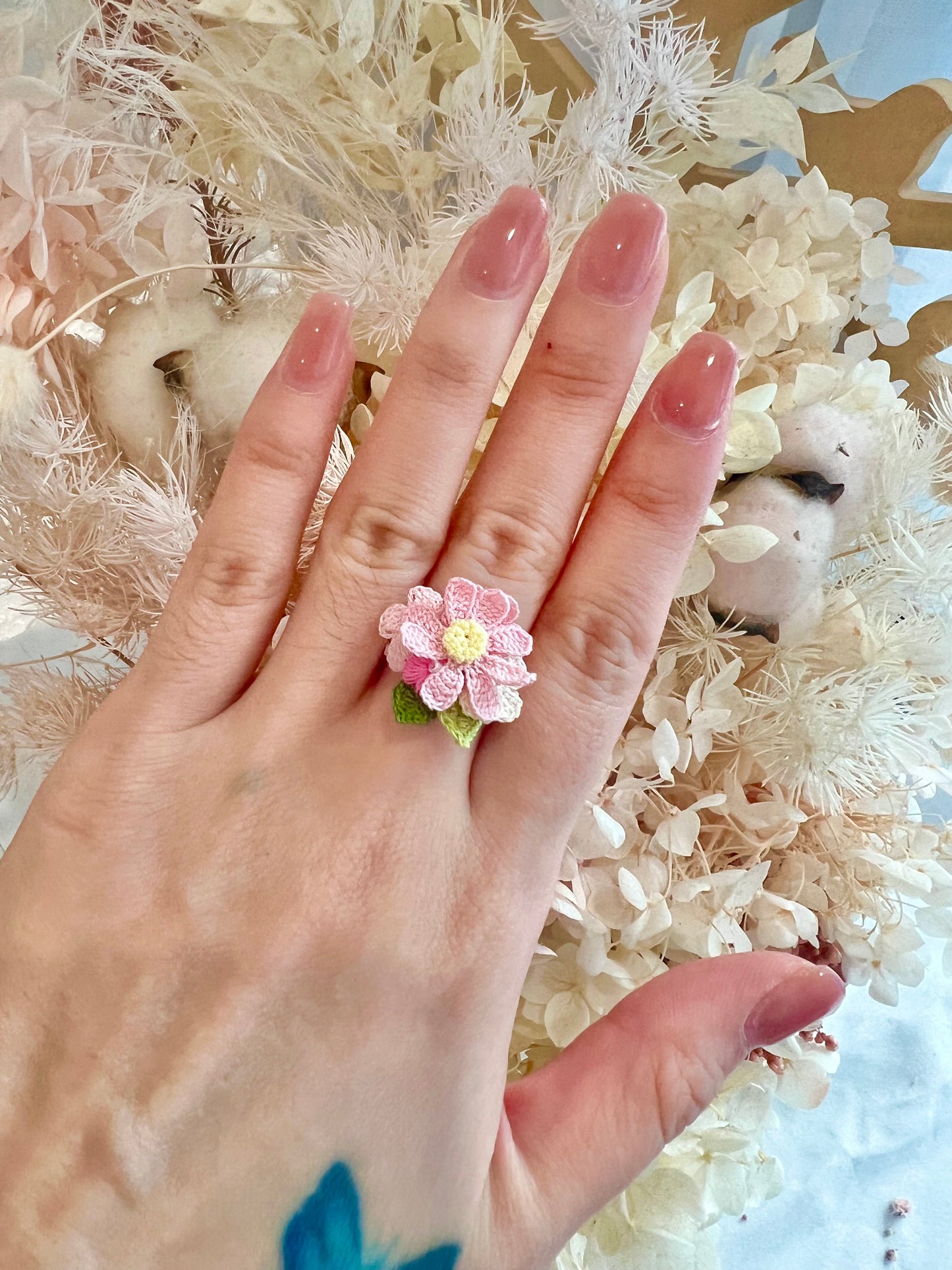 Handmade crochet multi-flower ring in pink