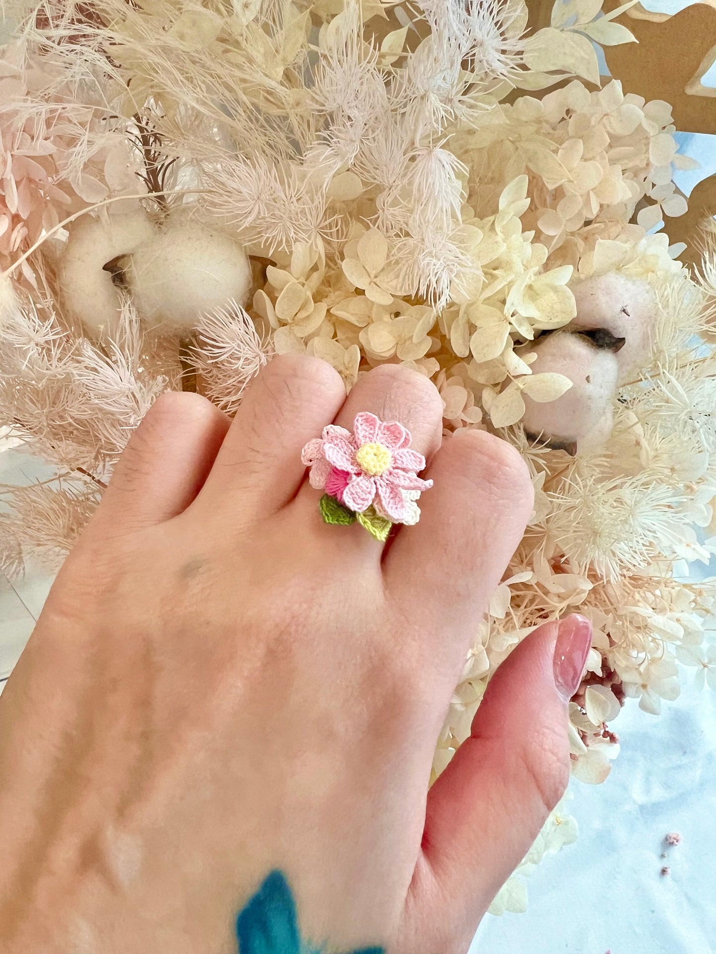 Handmade crochet multi-flower ring in pink